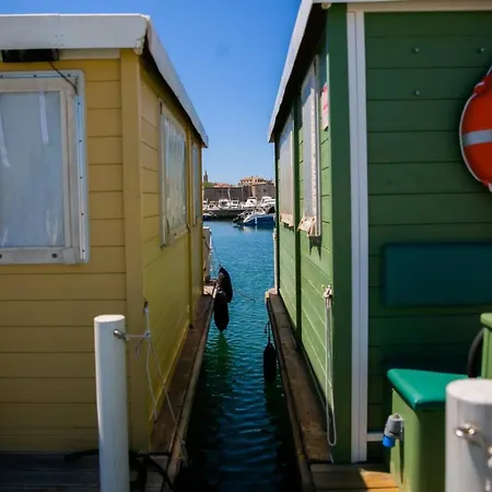Bateau-hôtel Sardinia Houseboat Ad